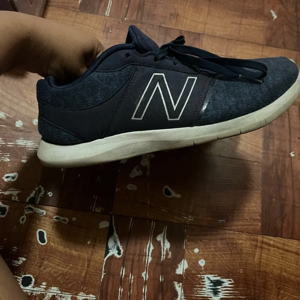 New Balance Blue and White Sneakers with Suede Upper - Picture 2 of 5